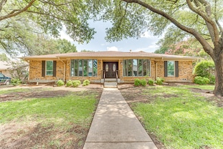 3318 Hampden Dr, Garland, TX 75043