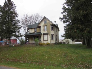 S5307 Open View Rd, Westfield, WI 53943