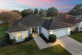 2102 Sansores St, Lady Lake, FL 32159