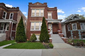 1302 S 61st Ave Unit 2, Cicero, IL 60804