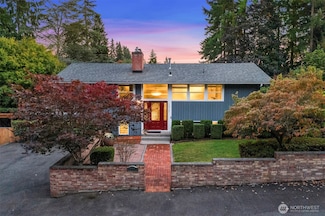 10727 NE 187th St, Bothell, WA 98011