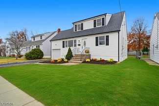2535 Standish Ave, Union, NJ 07083