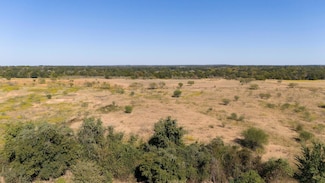 0 Cr 320 Unit ACT5650510, Rockdale, TX 76567