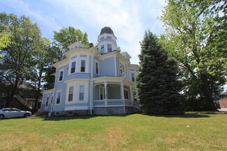 784 Moody St Unit 784, Waltham, MA 02453