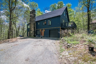 78 Slope Rd, Tolland, MA 01034