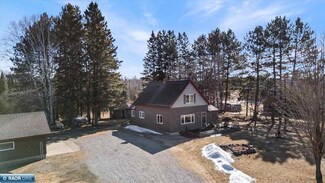 7500 Northfield Rd, Embarrass, MN 55732