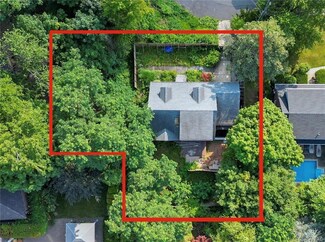 71 Wadsworth Rd, Staten Island, NY 10305