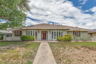 1020 Nottingham Dr, Carrollton, TX 75007