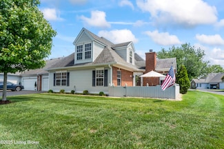 3919 Greenhurst Dr, Louisville, KY 40299