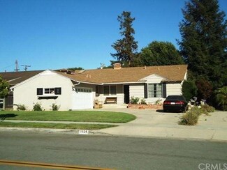 1524 Riverside Dr, Fullerton, CA 92831