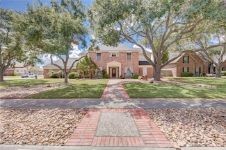 8002 Villefranche Dr, Corpus Christi, TX 78414