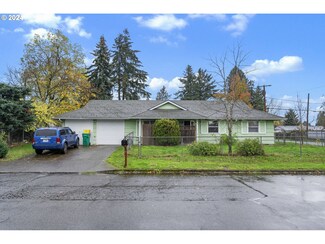 15612 SE Harrison St, Portland, OR 97233