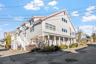 60 Rocky Neck Ave Unit 202, Gloucester, MA 01930