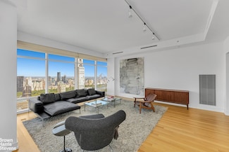151 E 58th St Unit 43E, New York, NY 10022