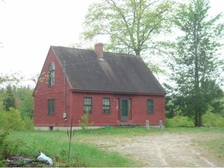 31 Pond Rd, Middleton, NH 03887