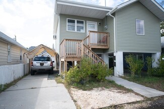10 Seafoam St, Staten Island, NY 10306