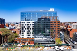 35-32 Leavitt St Unit 10F, Flushing, NY 11354