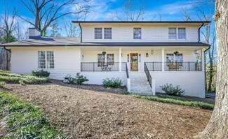 909 Arden Way, Signal Mountain, TN 37377