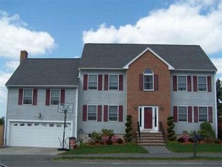 19 Birch Pond Dr, Saugus, MA 01906
