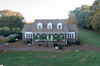187 Meadow Brook Ln, Pickens, SC 29671