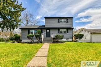 71 Murray Ave, Piscataway, NJ 08854