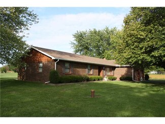 1578 W Furry Rd, Fountaintown, IN 46130