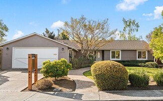 1007 Varsity Ct, Mountain View, CA 94040