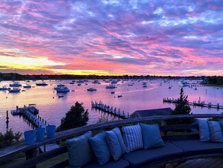 26 Caleb Pond Rd, Edgartown, MA 02539