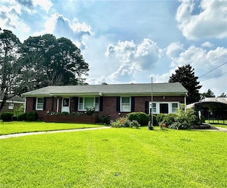 1540 Wilkins Dr, Suffolk, VA 23434