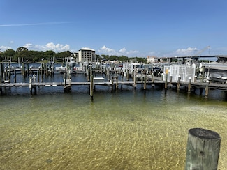 330 Bluefish Dr Unit 113, Fort Walton Beach, FL 32548
