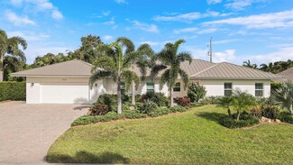 4124 SE Fairway E, Stuart, FL 34997
