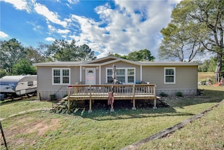 11657 Kirby Wyatt Rd, Moundville, AL 35474
