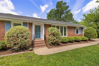 4422 Gannon Rd, Portsmouth, VA 23703