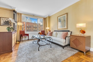 300 E 74th St Unit 3CC, New York, NY 10021