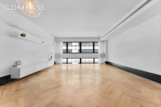 51 Jay St Unit 5A, Brooklyn, NY 11201