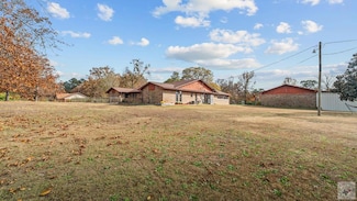 4808 Country Rd, Texarkana, AR 71854