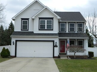 1038 Roy Marsh Dr, Kent, OH 44240