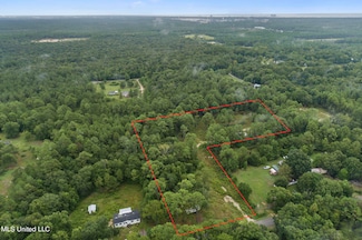 7368 Longridge Rd, Long Beach, MS 39560