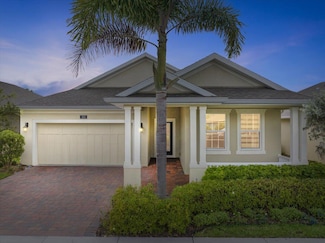 313 Sandcrest Cir, Sebastian, FL 32958