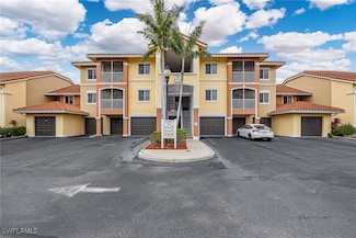 13100 Bella Casa Cir Unit 123, Fort Myers, FL 33966