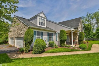 1891 Caryn Dr, Hellertown, PA 18055