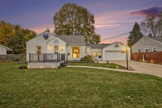 1301 Parkhurst Ave NW, Grand Rapids, MI 49504