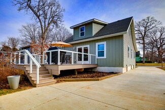 707 W Dean Ave, Madison, WI 53716