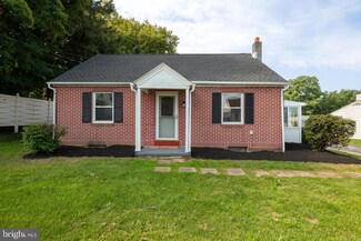 420 Hockersville Rd, Hershey, PA 17033