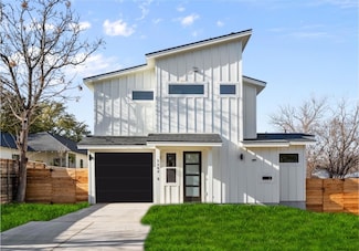 2207 E 13th St Unit 2, Austin, TX 78702