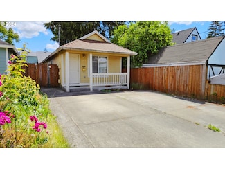 7212 SE Crystal Springs Blvd, Portland, OR 97206