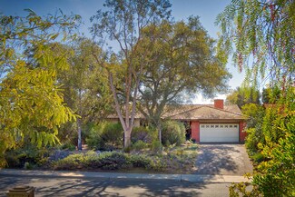 608 Ridgeline Dr, Oak View, CA 93022