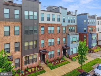 13517 Sayward Blvd Unit 80, Herndon, VA 20171