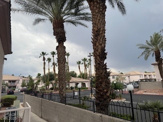 4555 E Sahara Ave Unit 288, Las Vegas, NV 89104