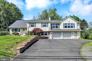 143 Brittany Dr, Chalfont, PA 18914